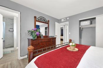 3BR Retreat with BBQ, Pool and Close to Las Vegas Fun, Las Vegas (Foto 3)