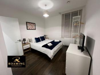 Sleeps 8 - Central - Free Secure Parking - 2 Bath, Reading (fotografie 2)