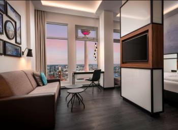 Park Inn by Radisson Berlin Alexanderplatz, Berlin (zdjęcie 2)