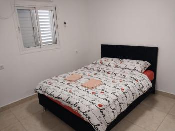 דירה משפחתית מרווחת, Aškelon (fotografie 3)