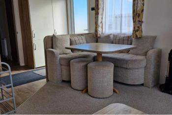 3-Bed Caravan - Sleeps 8 - Pool, Skegness (foto 4)