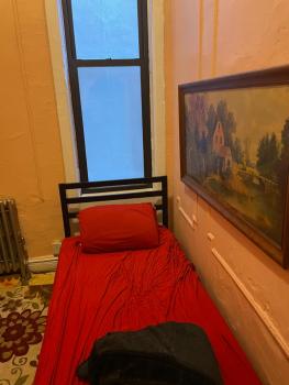 Cozy room in east Village apartment, New York (Foto 2)
