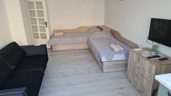 Апартаменти за Гости ИвАя Запад Казанлък, Kazanlŭk (foto 4)