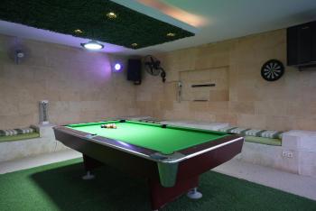 1001 nights , Wild farm Football, Jacuzzi, BBQ Sharjah, Ḩaşat al Bidīyah (foto 2)