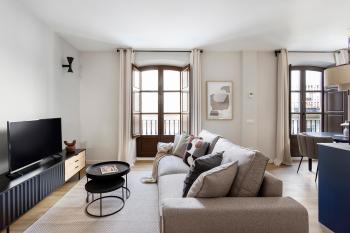 Serra house premium apartments, Barcelona (photo 2)
