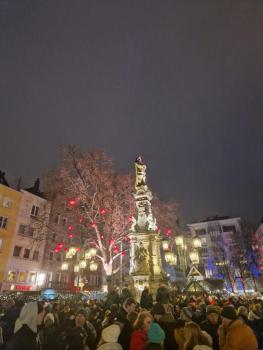 Zentrale Lage in der Nähe von der Uni ,Neumarkt und Köln Messe nur 5 Stationen, Colonia (foto 3)