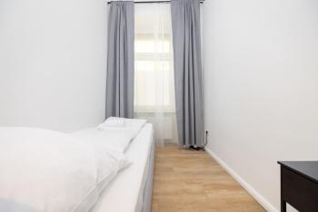 Perfect for 4, central, fast Wifi, Berlin (photo 3)