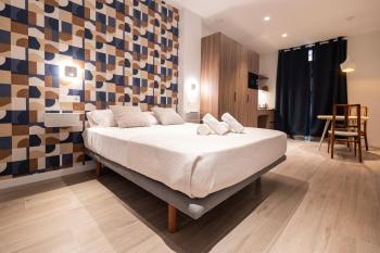Yard Patraix by Concept Flats, Valencia (foto 2)