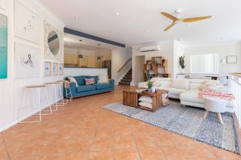 Adriatic 4, Tuncurry (fotografie 4)