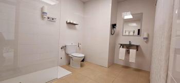 Hotel Artxanda Bilbao, Parking Gratuito en el Exterior Junto al Hotel, Bilbao (foto 4)