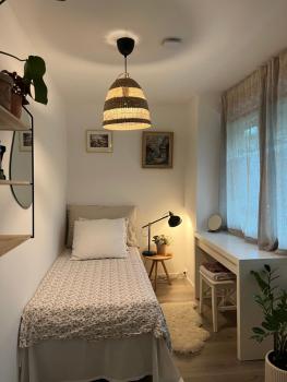 Cosy Room 10M to Oslo S ONLY WOMEN, Oslo (photo 5)