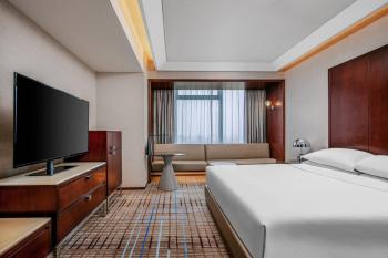 Renaissance Shanghai Zhongshan Park Skyline Hotel, Shanghai (photo 3)