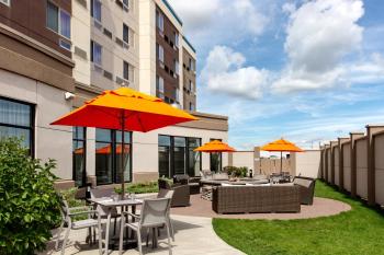 Courtyard by Marriott Edmonton West, Эдмонтон (фото 4)