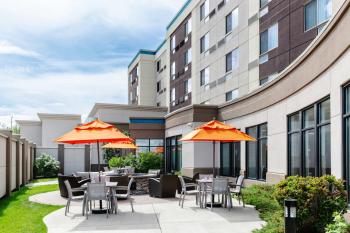 Courtyard by Marriott Edmonton West, Эдмонтон (фото 3)