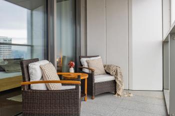 BNB Eurovea Tower - LUKE Danube Suite 25, Bratislava (photo 4)