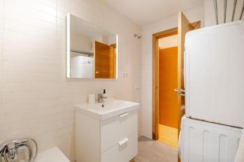 Explore Málaga from a Modern Apartment, Málaga (fotografie 3)