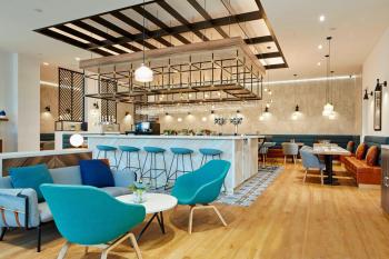 Courtyard by Marriott Luton Airport, Luton (photo 2)