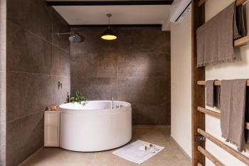 Charming apt in Villa with jacuzzi in Milan, Сеграте (фото 2)