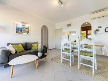 Apartment in Roses near Canyelles Beach, Roses (photo 2)