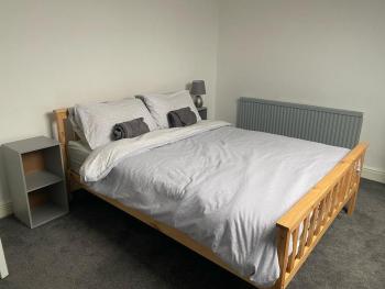 Spacious 4 Bedroom Townhouse, Leeds (Foto 5)