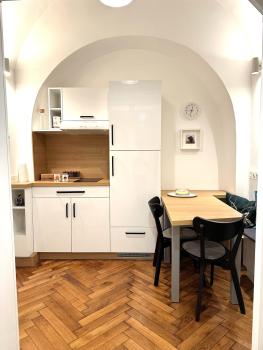 Courtyard Studio City Center, Ljubljana (photo 4)