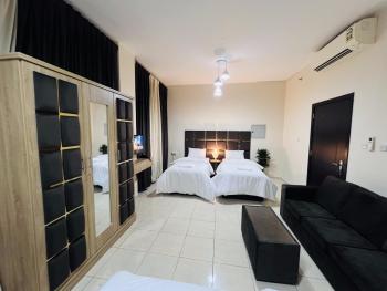 Landtech Vacation Homes - Baniyas Square, Dubai (photo 5)