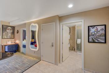 SPHERE IN 4K - Vintage Vegas Condo with Sphere and Strip Views!, Las Vegas (foto 5)