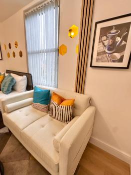 R3 - Stylish En-Suite Private Room with Kitchenette near QE Hospital, Birmingham (photo 3)