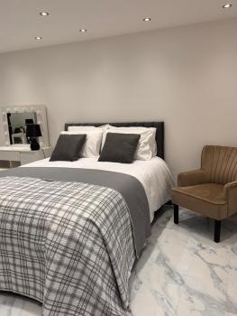 Modern House Apartment Stratford E15 London - Sleeps 2 - 9, Fast Links to Central London, Near O2, Greenwich & Olympic Park, Child-Friendly Garden, Free Parking, Free WiFi, Londyn (zdjęcie 2)