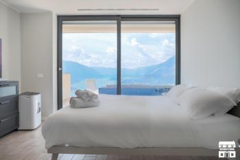 THE VIEW!!! by Design Studio, Perledo (foto 3)