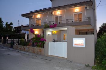 Pefki Studios, Pefki (foto 3)