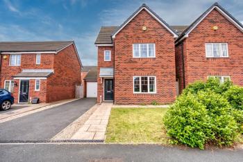 Spacious 4-Bed Home for Monthly Stays, Super King Beds, WiFi, Drive Parking, Near City Centre, Birmingham (foto 4)