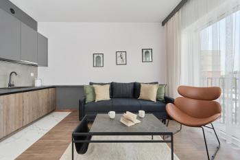 Rent like home - Spacious Studio with Balcony Słonimskiego 2, Breslau (Foto 4)