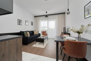 Rent like home - Spacious Studio with Balcony Słonimskiego 2, Breslau (Foto 3)