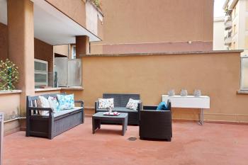 New Apartment with balcony - 150m Metro A, Řím (fotografie 3)