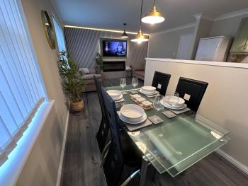 Modern 2-Bedroom Apartment Near Manchester with Free Parking, Manchester (fotografie 3)