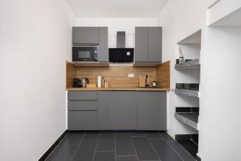 2BR Modern Apt Maybachufer Tischkicker, Berlin (photo 4)