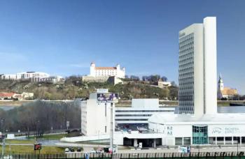 Spacious apartment with amazing castle view, Bratislava (fotografie 2)