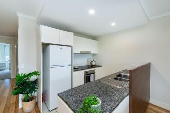 Avenue 16, Canberra (photo 4)
