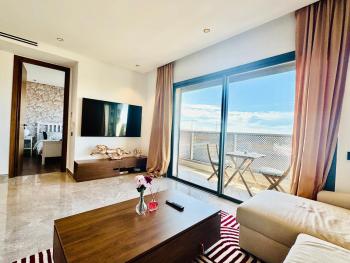 Luxe Apartment in Casa Finance District - Pool - Open view - Fast WIFI, Casablanca (foto 5)