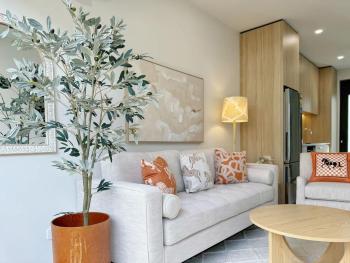 City Haven Retreat - Stylish 2BR Townhouse vs AC & Backyard, Окленд (фото 4)
