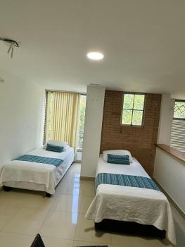 Aparta hotel Montes, Medellín (fotografie 4)