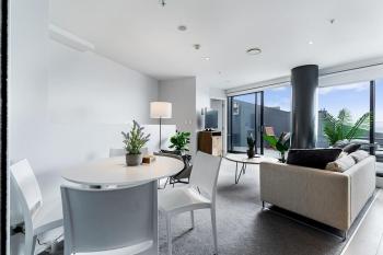 Pool, Gym & Modern 2BR Sky Tower View Zodiak Stays, Auckland (photo 4)