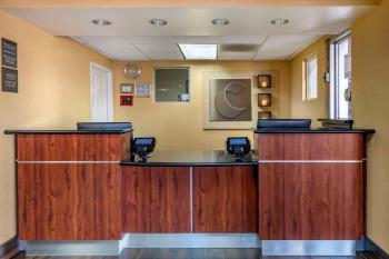 Comfort Inn & Suites Near Universal - N Hollywood - Burbank, Los Ángeles (foto 5)