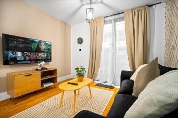 Central Apartment - Chinatown - Private Balcony - Secure Parking - Netflix - Wifi - 14A, Birmingham (fotografie 3)