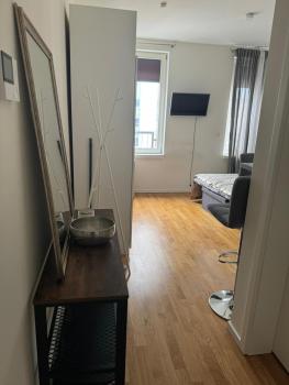 Berlin Apartment Genthiner 1, Берлин (фото 5)