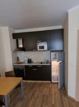 Apartment with a large terrace and direct access to the sea, Obzor (foto 4)