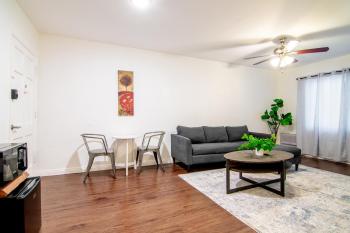 Charming 1-Bedroom Near Beverly Hills & Pico Dining, Los Angeles (fotografie 4)