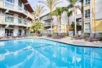 Smoky Quartz - Marina View Spacious 3BR near Yacht Club, Лос-Анджелес (фото 3)