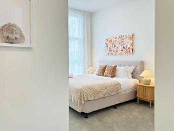 Luxury 4 Beds Family & Business Travel Suite - ASB Showgrounds & Cornwall Park, Окленд (фото 5)